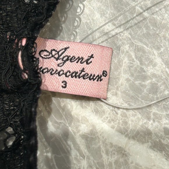 Agent Provocateur - Picture 4 of 5
